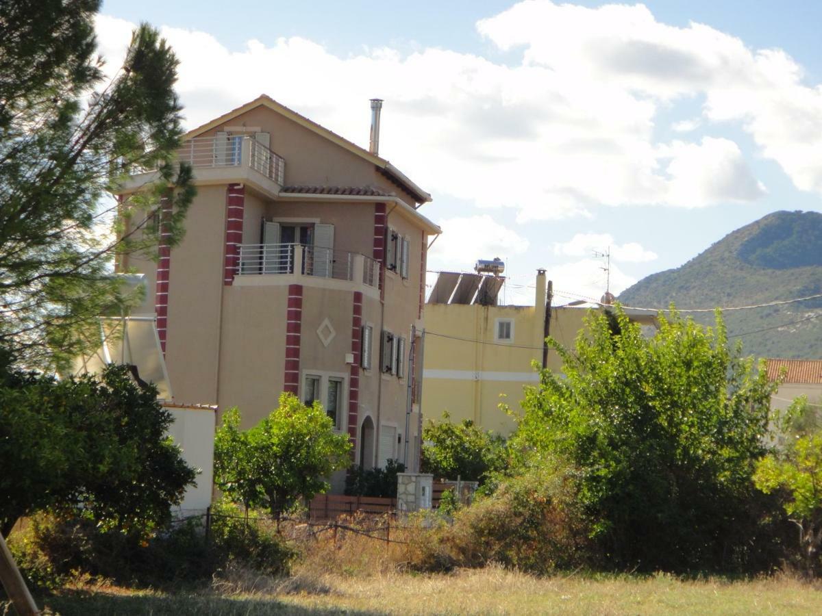 Villa Lydia Nidrí Kültér fotó